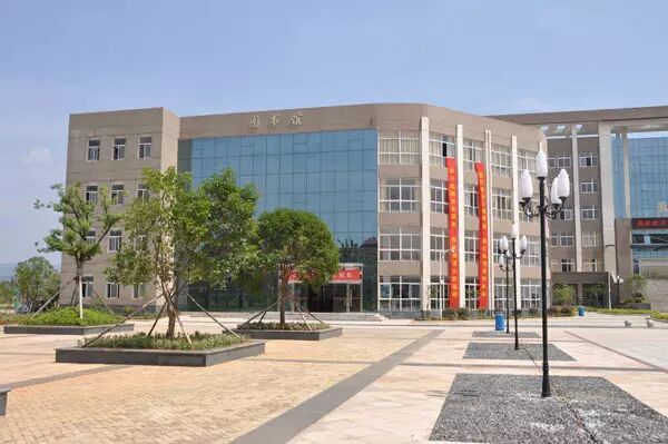 南昌中专学校,南昌三年制中专学校排名?