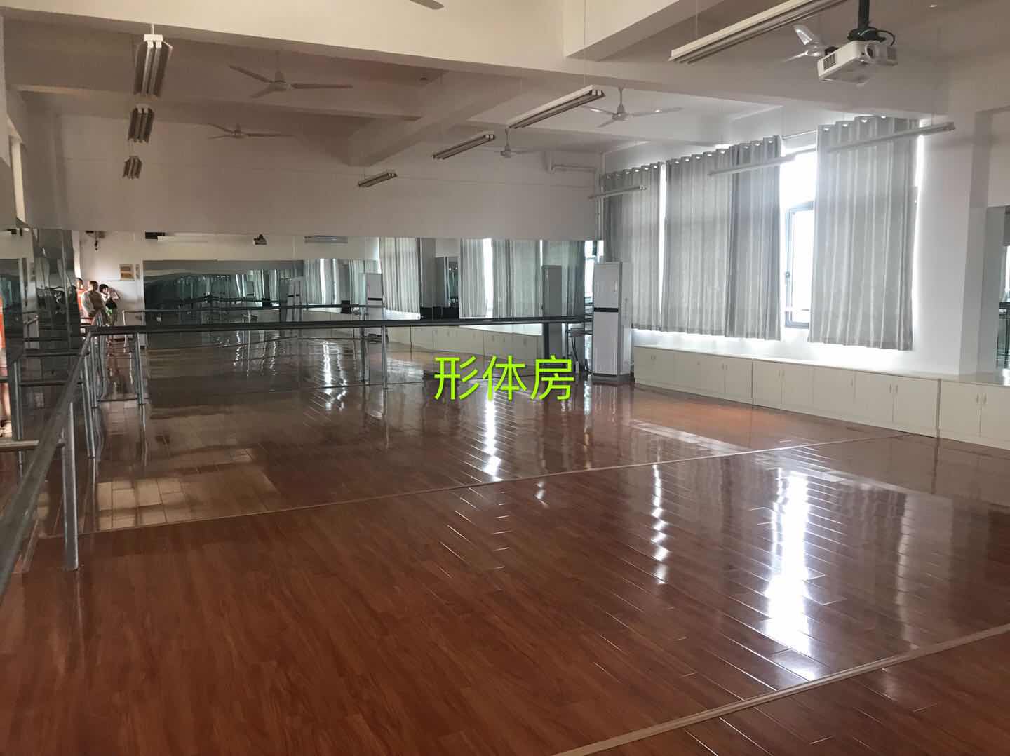 2019江西省化学工业高级技术学校招生简章
