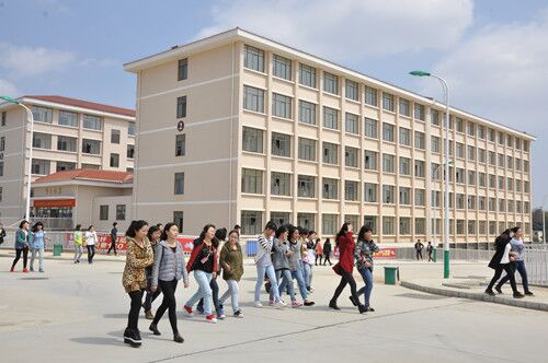 2021年南昌理工技工学校入学须知