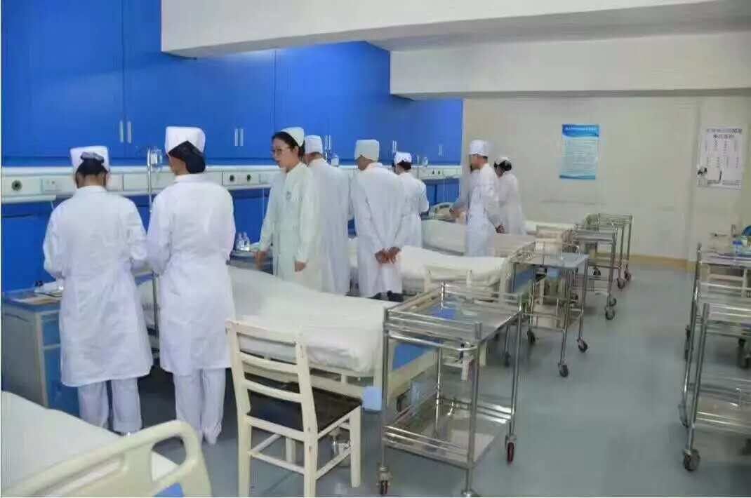 护 理